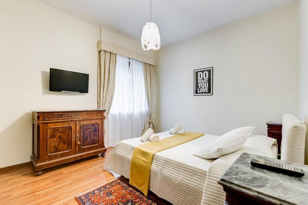Exclusive Apartment In Eur Lake Ρώμη Εξωτερικό φωτογραφία