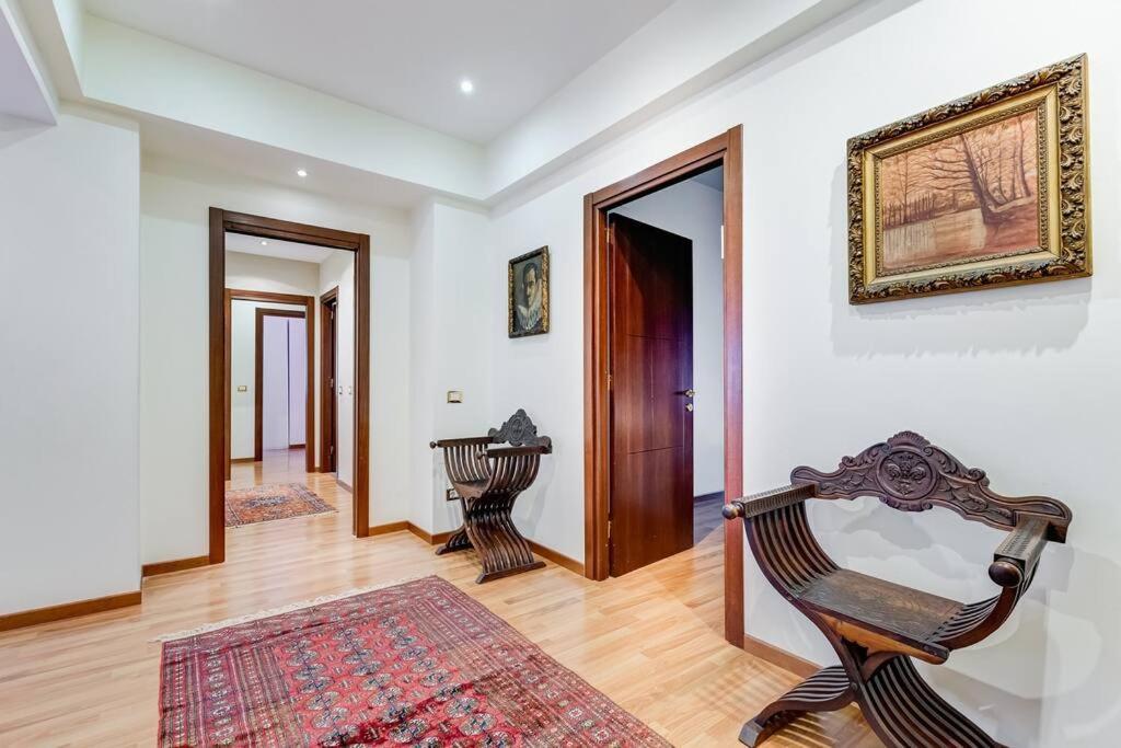 Exclusive Apartment In Eur Lake Ρώμη Εξωτερικό φωτογραφία