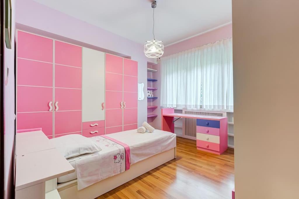 Exclusive Apartment In Eur Lake Ρώμη Εξωτερικό φωτογραφία