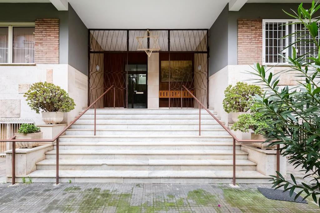 Exclusive Apartment In Eur Lake Ρώμη Εξωτερικό φωτογραφία