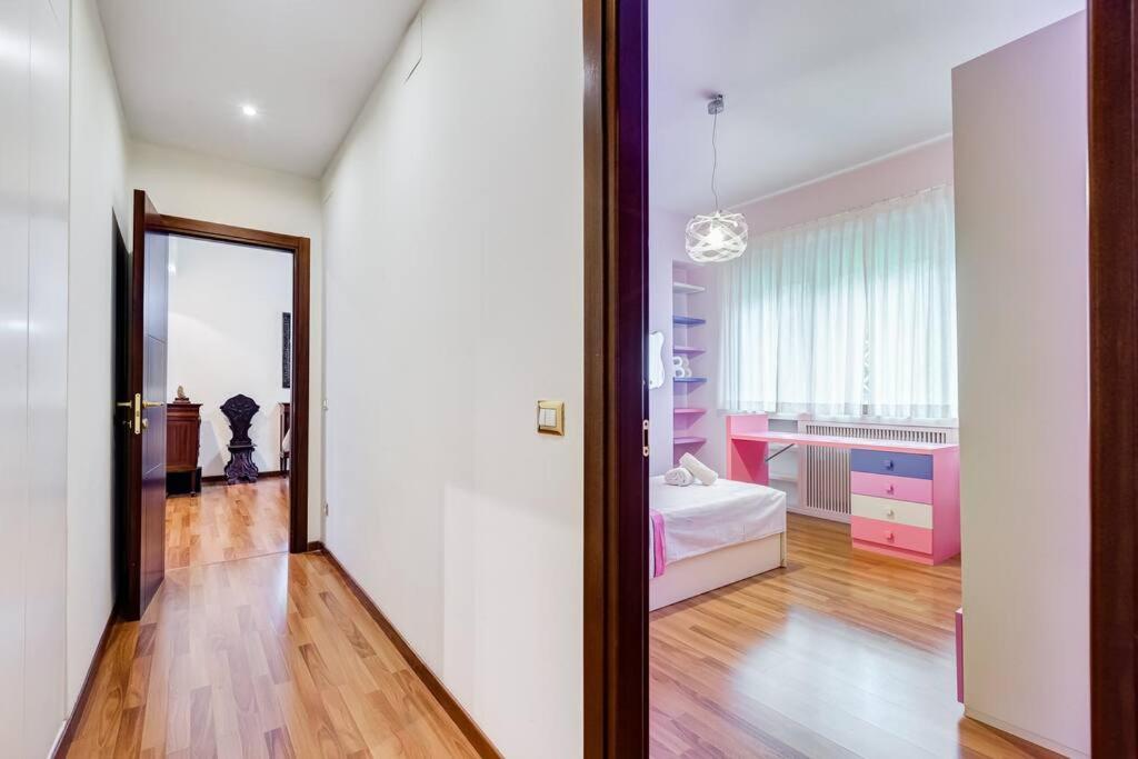 Exclusive Apartment In Eur Lake Ρώμη Εξωτερικό φωτογραφία