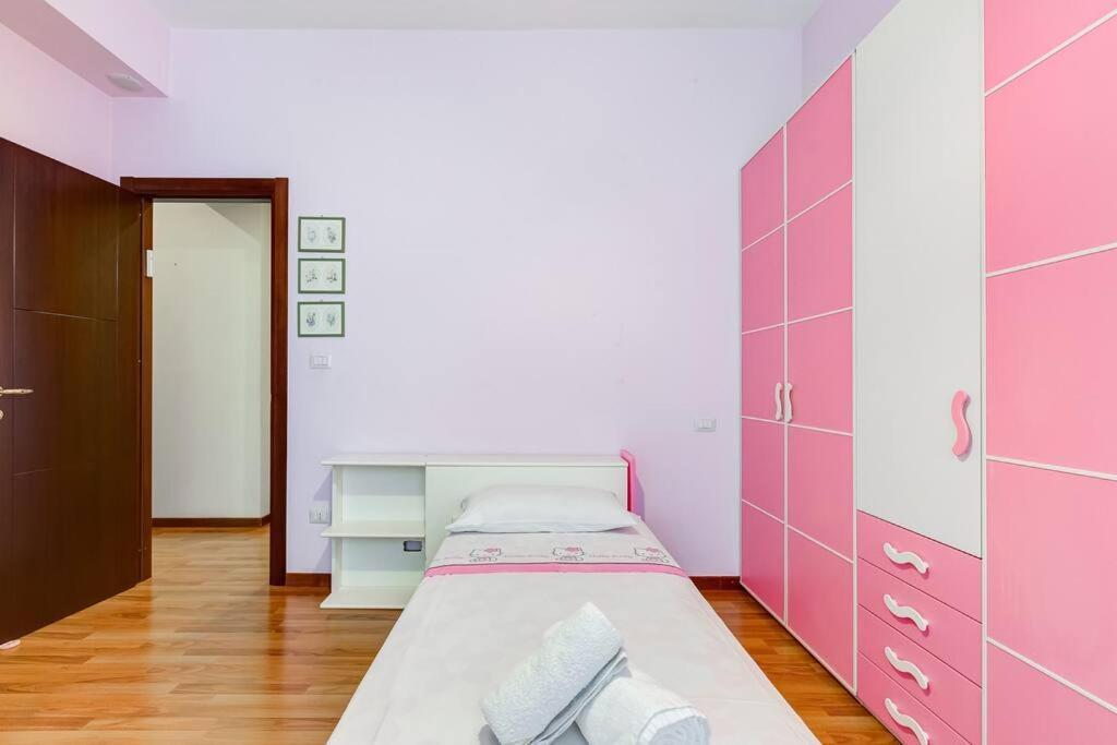 Exclusive Apartment In Eur Lake Ρώμη Εξωτερικό φωτογραφία