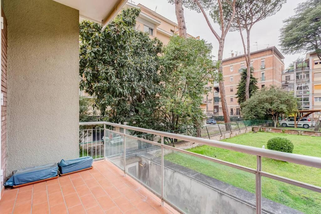 Exclusive Apartment In Eur Lake Ρώμη Εξωτερικό φωτογραφία