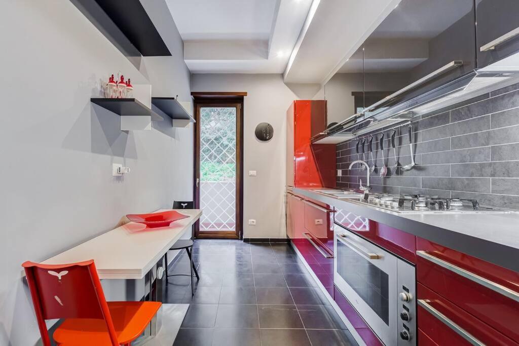 Exclusive Apartment In Eur Lake Ρώμη Εξωτερικό φωτογραφία